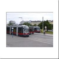 2005-06-04 1,65 Karlsplatz 693,8.jpg